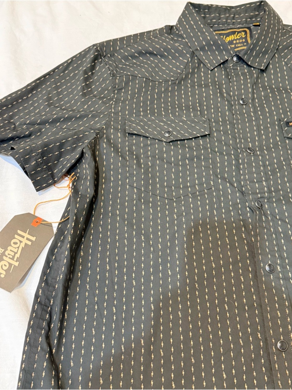 Howler Brothers - Lighting Bolts H bar B Shirt - size MEDIUM - NWT - Picture 8 of 10